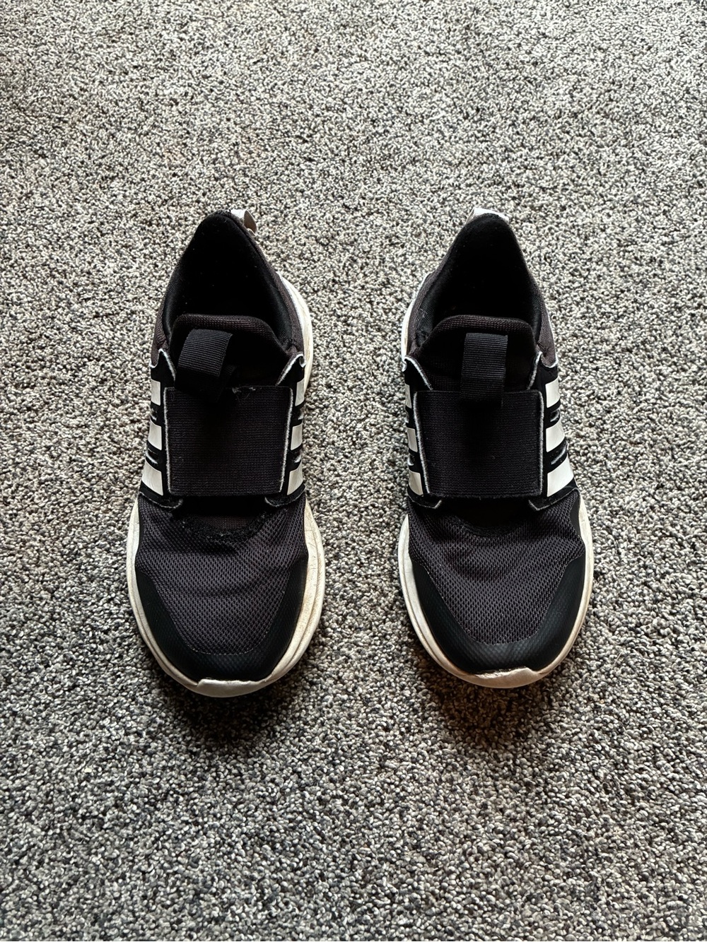 Adidas Boy’s Activeride 2.0 Sport Running Slip-On Shoes in Black/White, Size 3